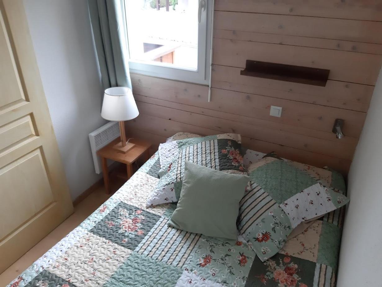 Le 102, T3 Pour 5 Personnes, Vue Montagne, Classe 2 Etoiles Nf, Parking, Piscine En Ete Bagnères-de-Luchon Exteriör bild